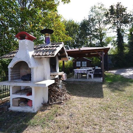 Carpineta Casa Vacanze Mingos Lodio Di La מראה חיצוני תמונה
