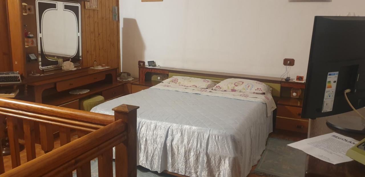 Carpineta Casa Vacanze Mingos Lodio Di La מראה חיצוני תמונה